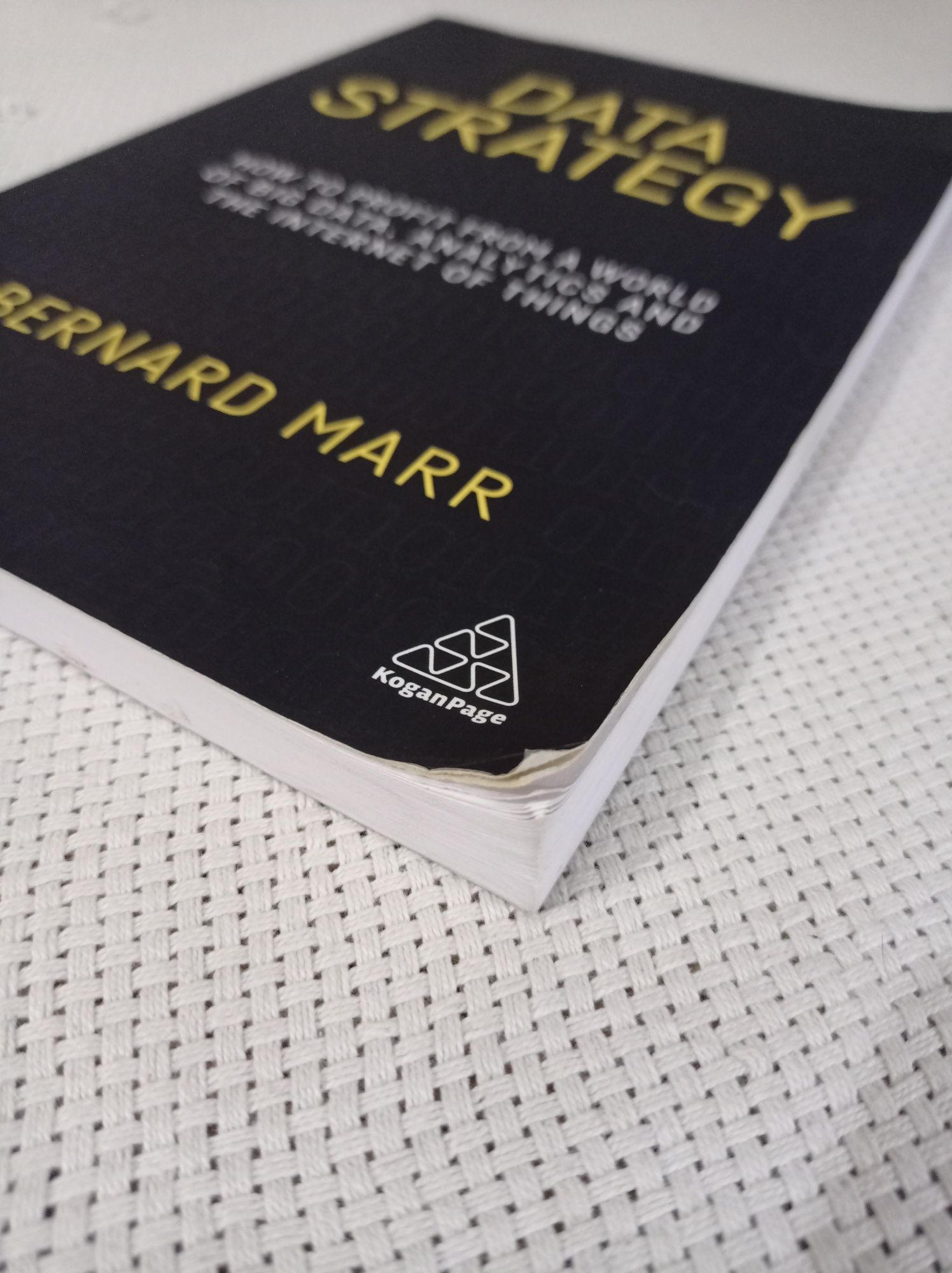 Data strategy - Bernard Marr