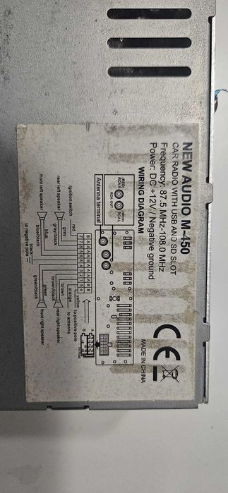 NEW AUDIO M-450 Radio USB/AUX/SD + Adapter