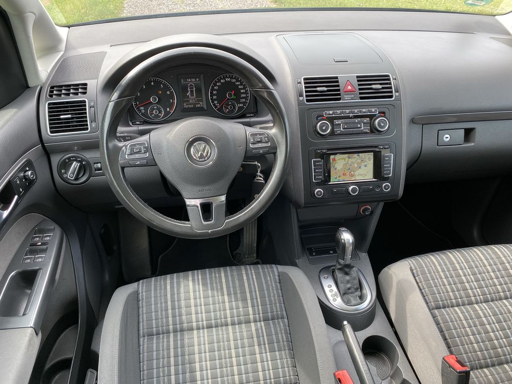Vw Touran Cross 7 osobowy dsg ledy navi alufelgi panorama