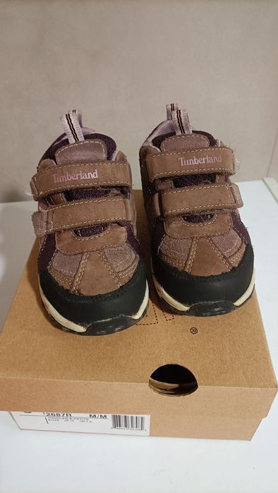 Bota Timberland - tamanho 25
