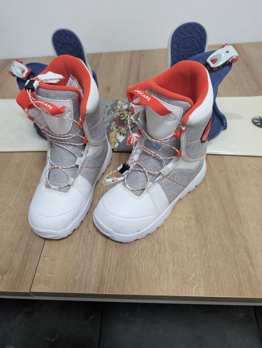 Snowboard dzieciecy - 97cm. Deska, wiązania, buty 32/33