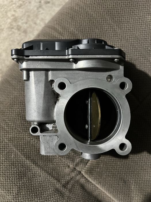 Дросельна заслонка mitsubishi l200