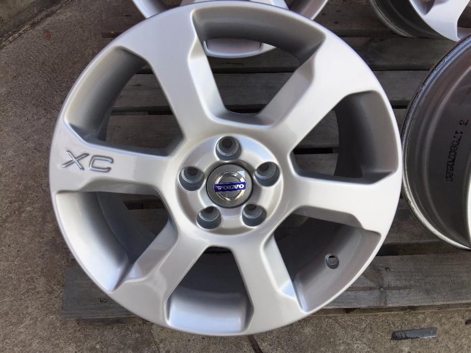 + Oryginalne felgi aluminiowe 17 VOLVO XC60 XC70 Radom