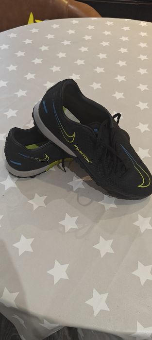 Chuteiras Nike Phantom