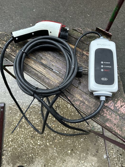 Зарядний пристрій тайп 1