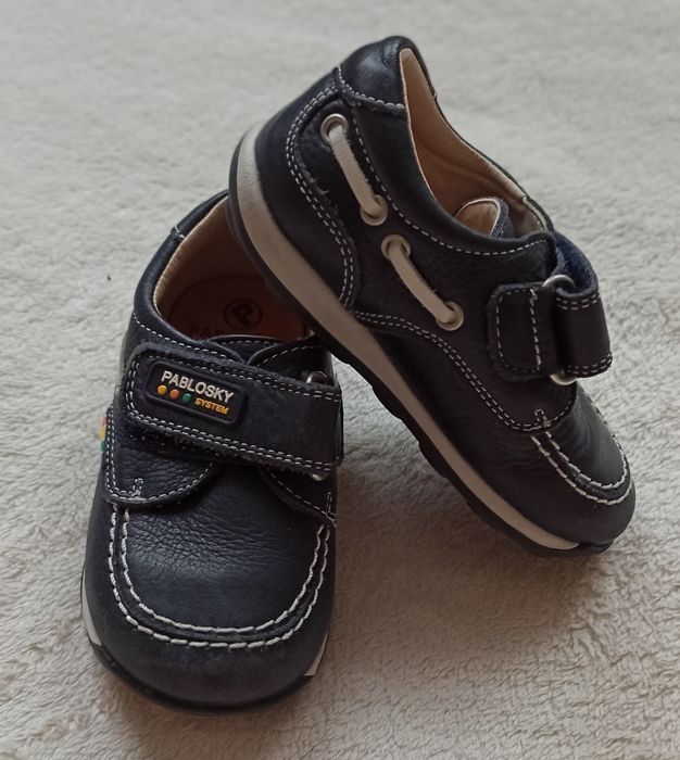 Buty chłopięce r. 22
