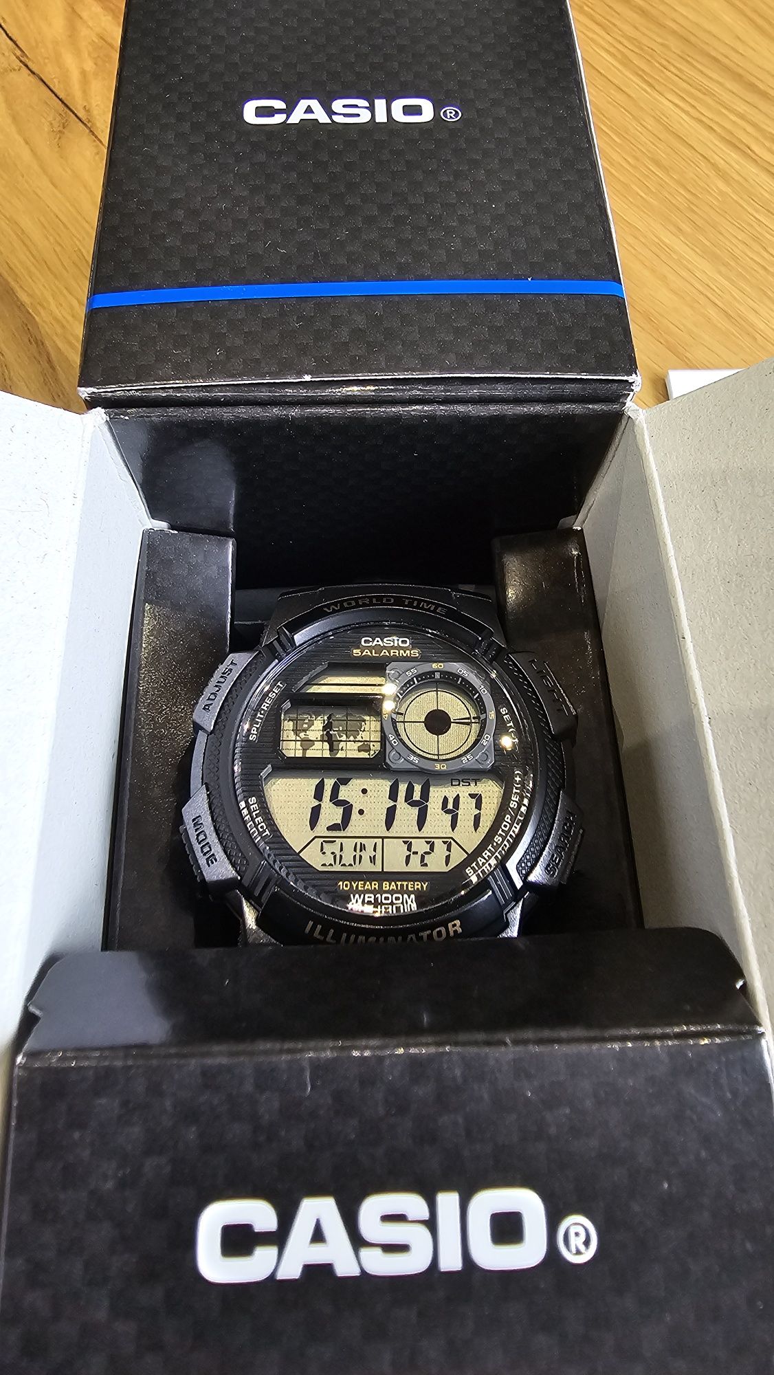 Casio AE-1000W-1AVEF
