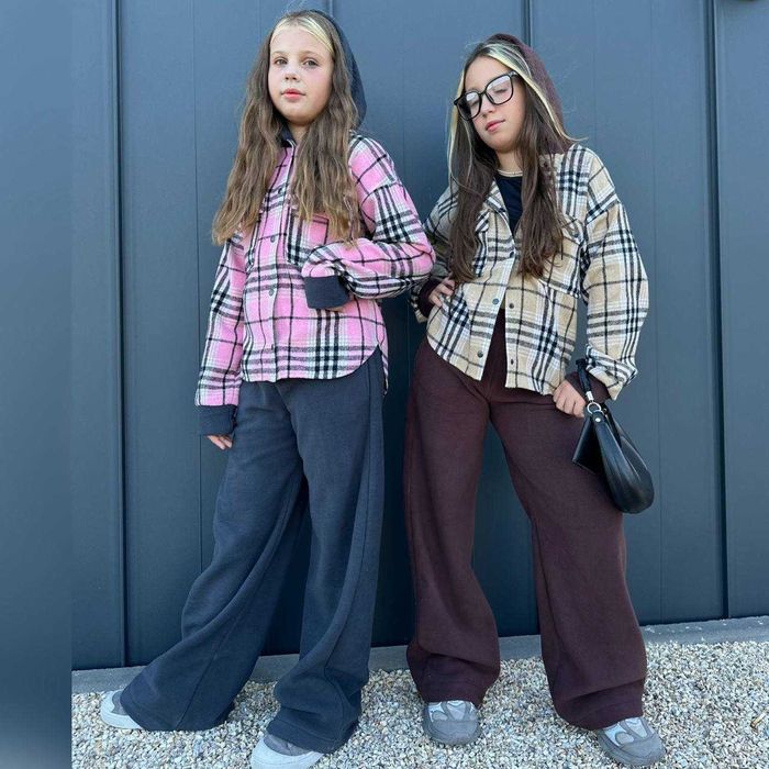 Трендовий флісові комплект для дівчинки. Розпродаж! Розмір 134-140см.