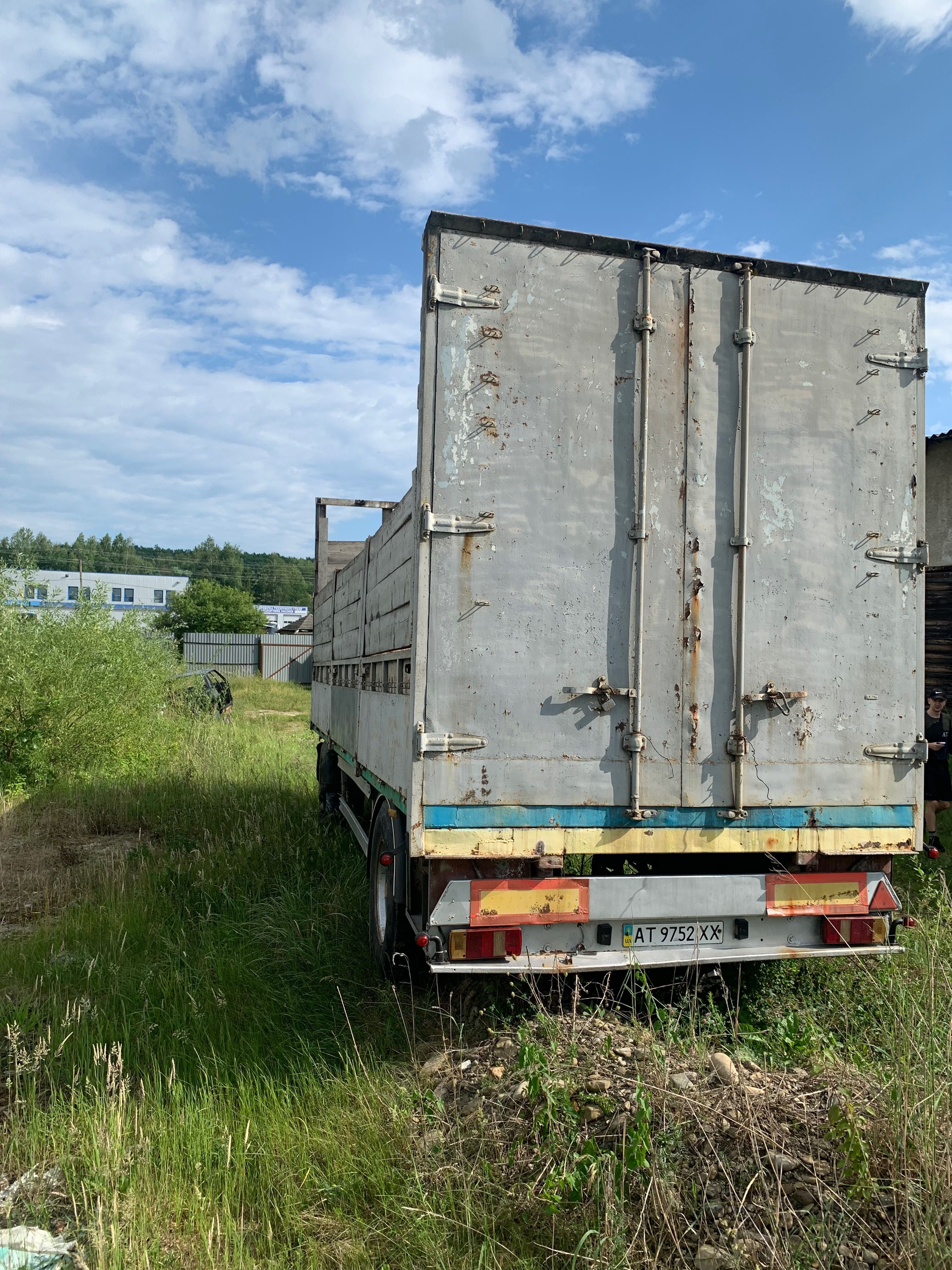 Продам причеп до фури