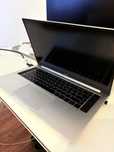 Honor MagicBook Pro – uszkodzona matryca, sprawny technicznie