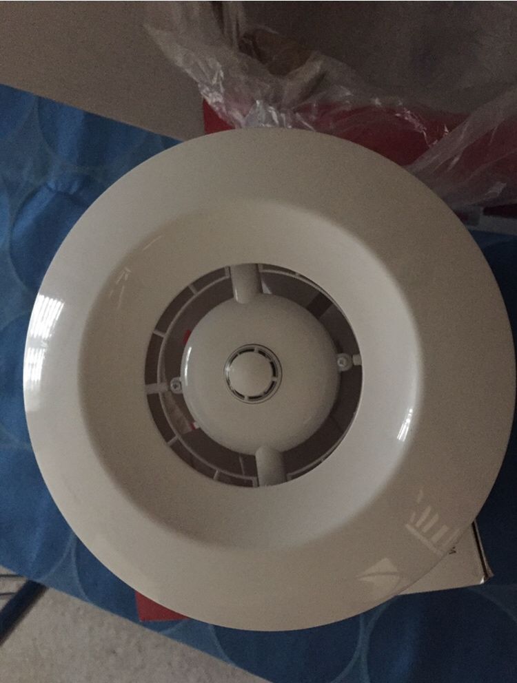 Wentylator elektryczny sufitowy orbit 125