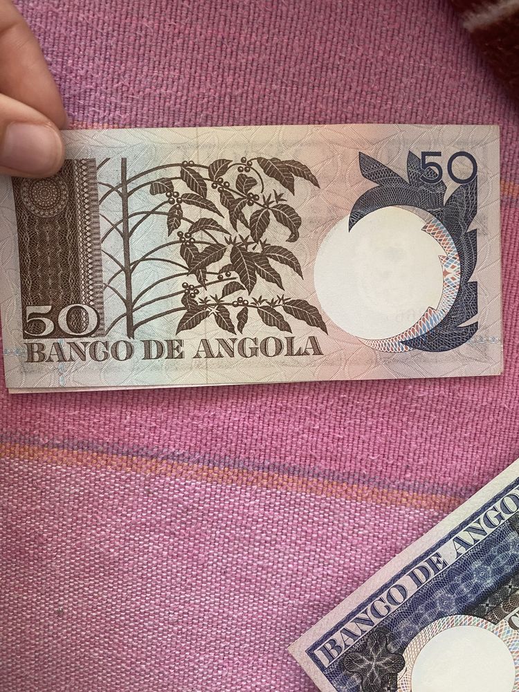 Notas antigas do banco de angola