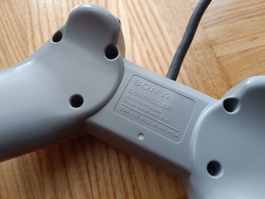 Oryginalny pad PlayStation 1, PS1, SCPH-1080