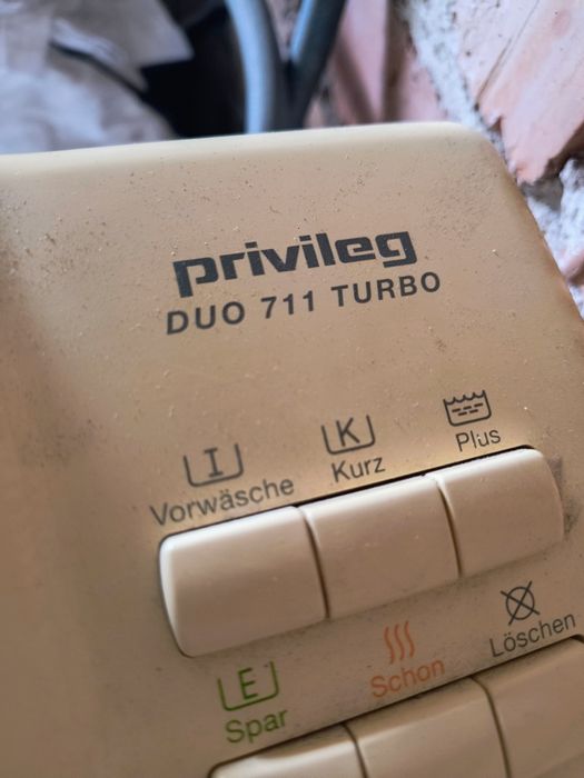 Стирально сушильна машина