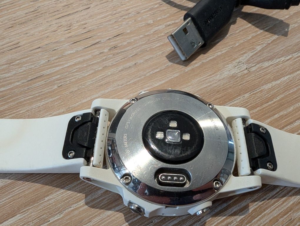 Garmin Fenix 5s Multisport zegar