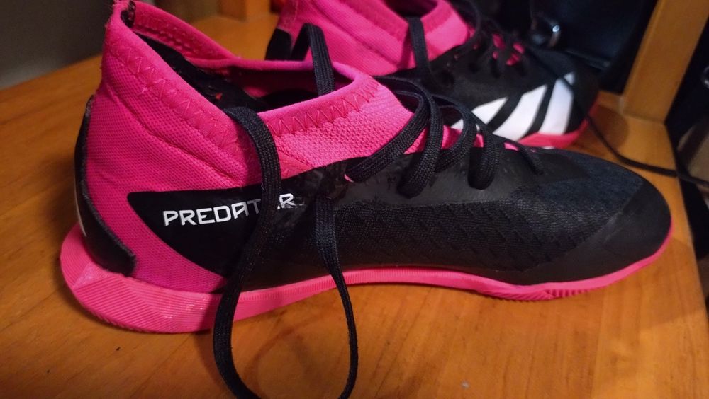 Кросівки Adidas Predator