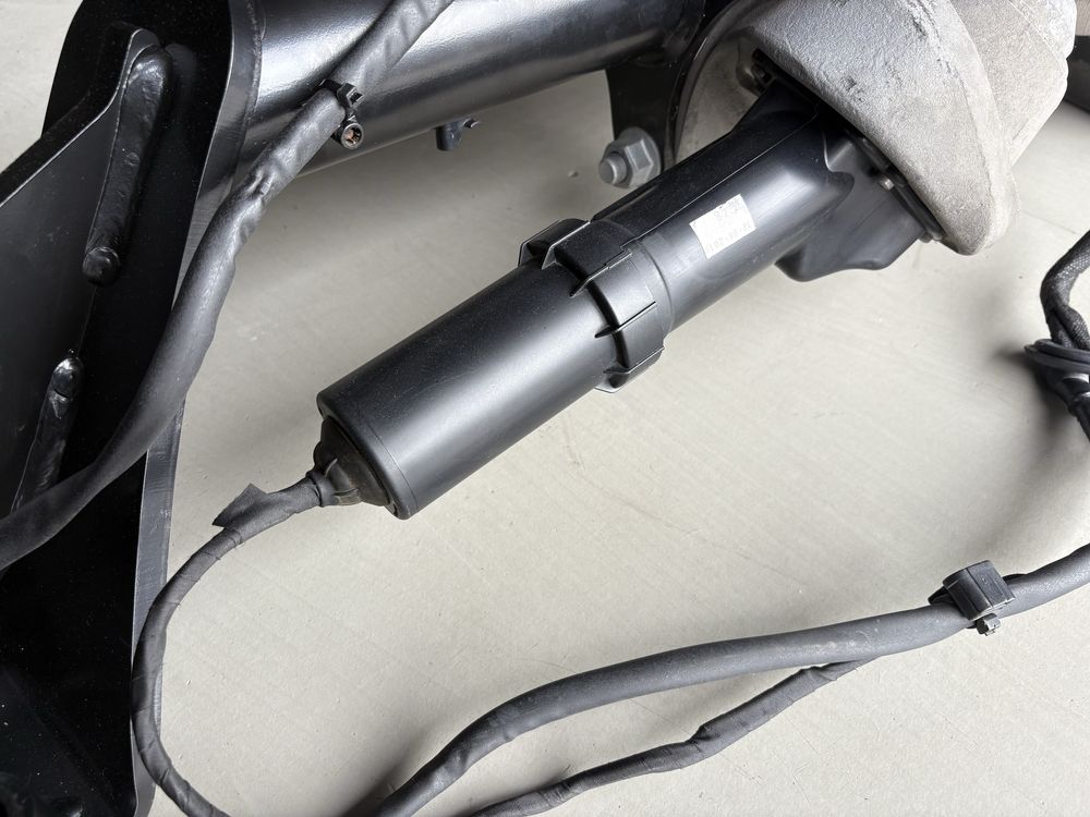 Фаркоп 760 803 881 E. Volkswagen Touareg III CR