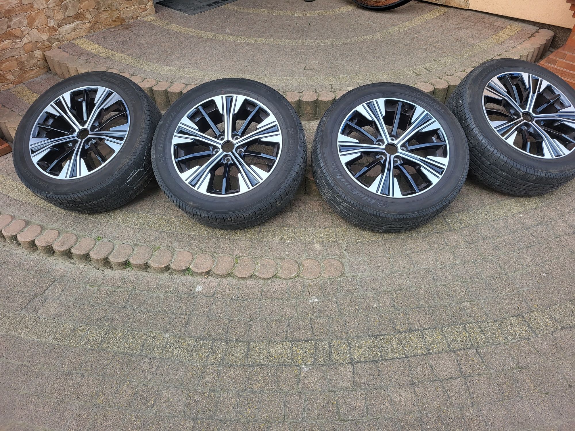Felgi 18" Mitsubishi Outlander 5x114.3 Opony letnie 225/55/18