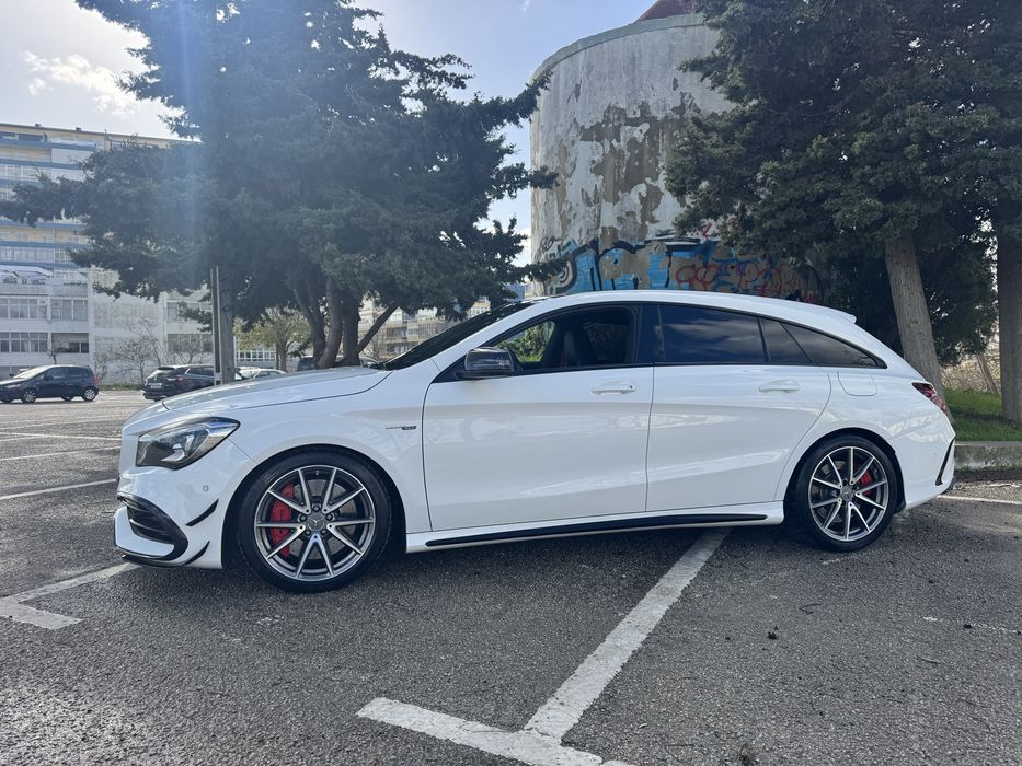 Mercedes CLA 45 AMG Shooting Brake