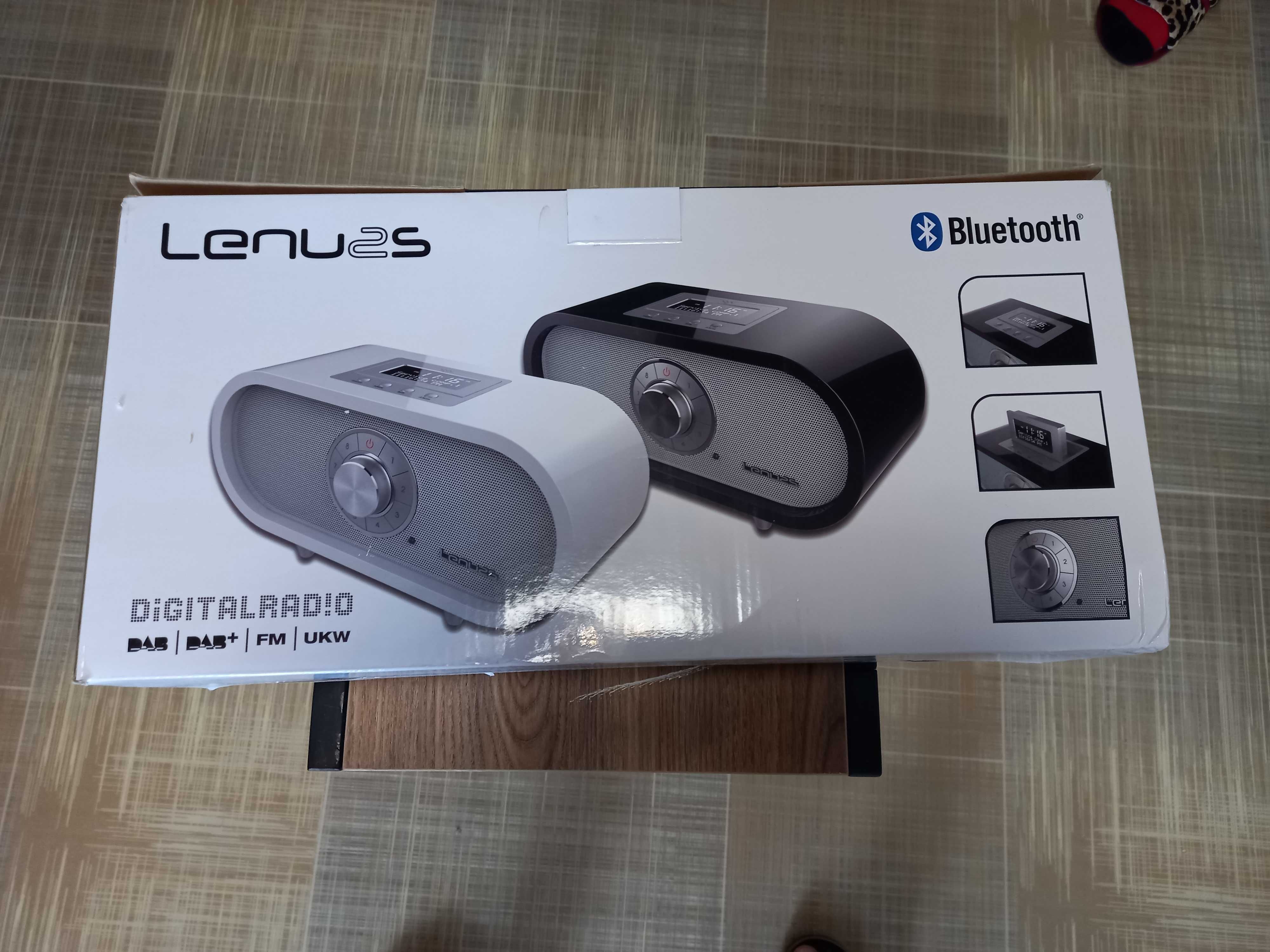 Продам радиоприемник Digital radio LENUSS"