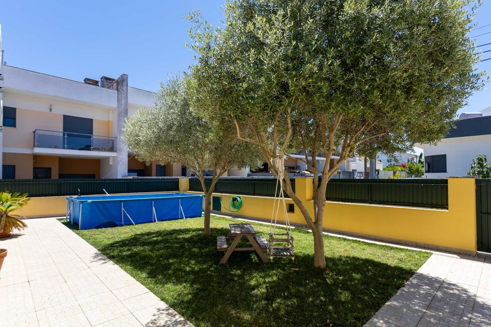 Moradia Térrea Isolada T3+1, Foros de Amora, Seixal