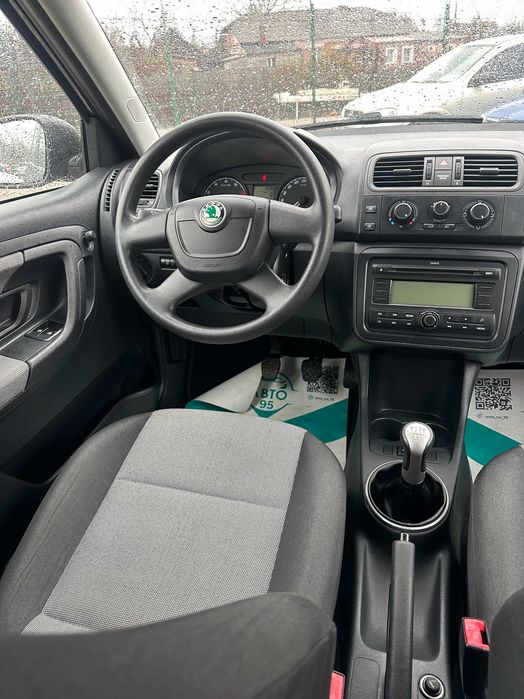 Продам Skoda Fabia  2009 рік можлива розстрочка,кредит,обмін!