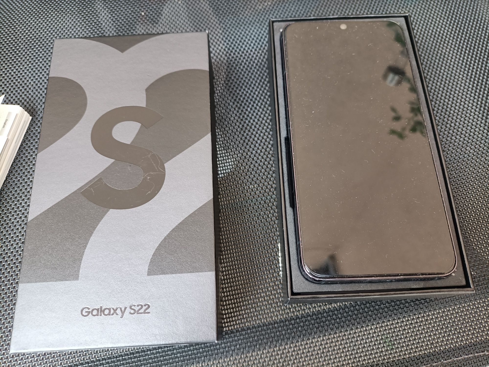 Samsung S22 S901B/DS pamięć 256GB, 8GB ram