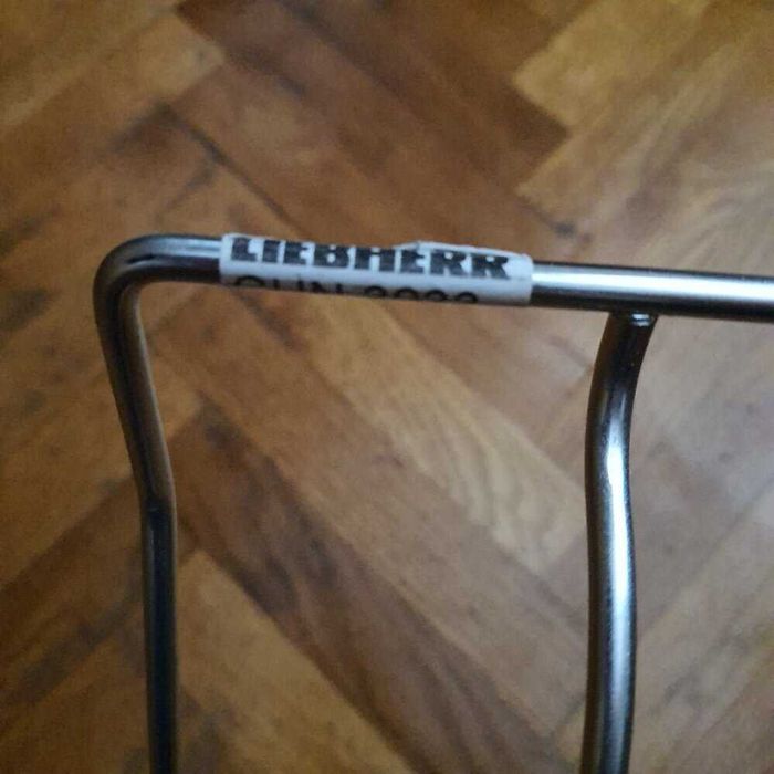 Металлическая полка полочка поверхность для холодильника Liebherr