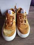 Buty Jordan Series ES Gold Velvet 40.5