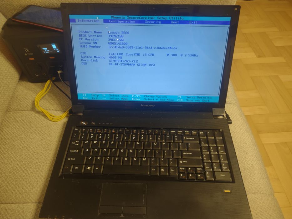 Trzy laptopy sprawne (HP, HP, Lenovo)