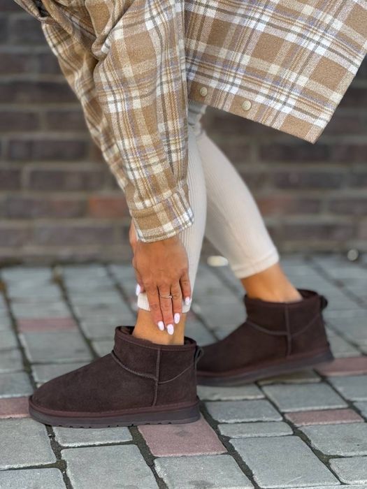 Жіночі уггі (UGG) зимові з натуральної замші (р.36-41)