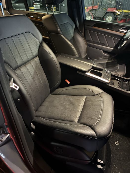 Ідеальний стан! Мінімальні пошкодження!