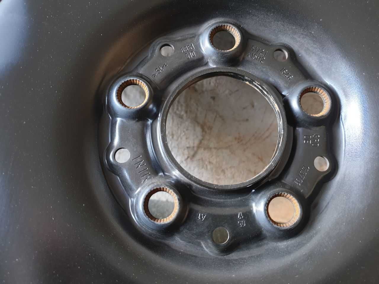 Felgi stalowe Mini R15 5x112 5,5JX15H2 IS 46 kołpaki + czujniki TPMS