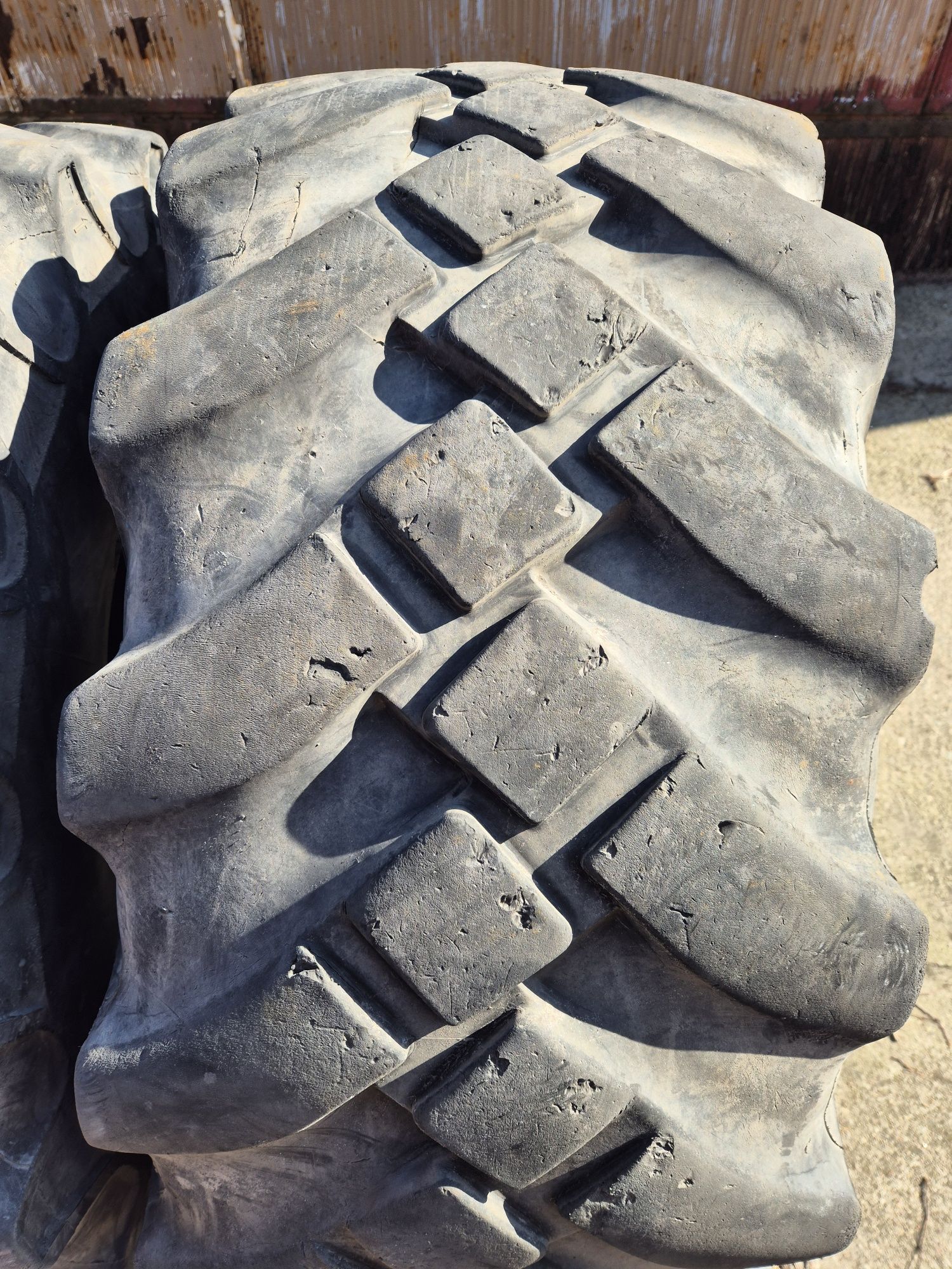 Opony 445/65r22.5  18r22.5