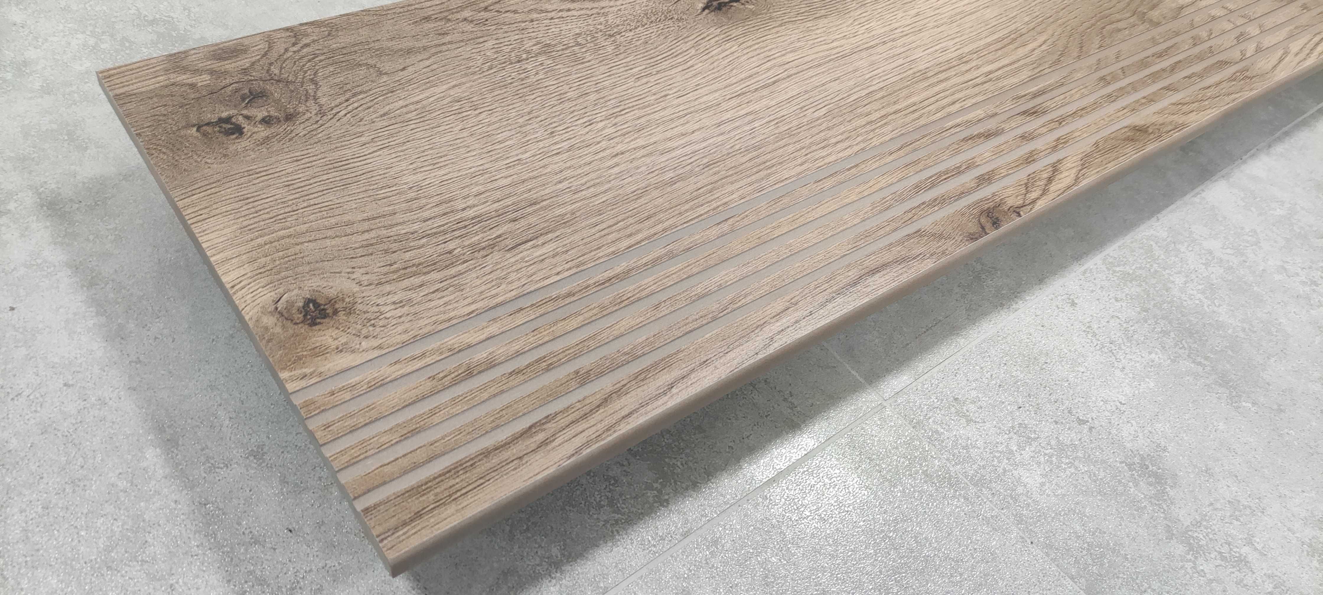 Płytka gresowa drewnopodobna Taiga Brown 30x120 G.1