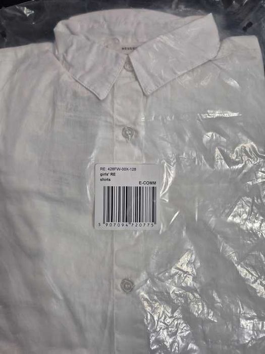 Biała koszula z kołnierzykiem roz. 128 Nowa Reserved