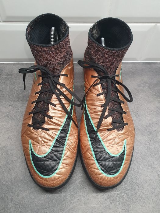 Profesjonalne Elite halówki Nike HypervenomX Proximo IC 42,5