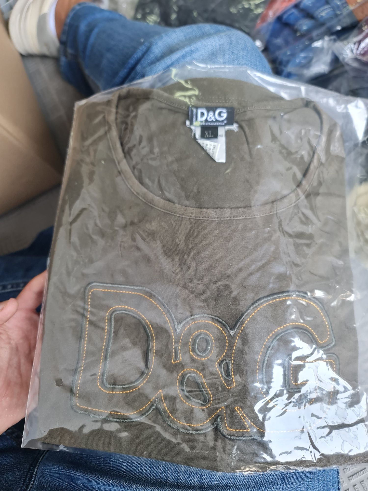 Lote de roupa diversa