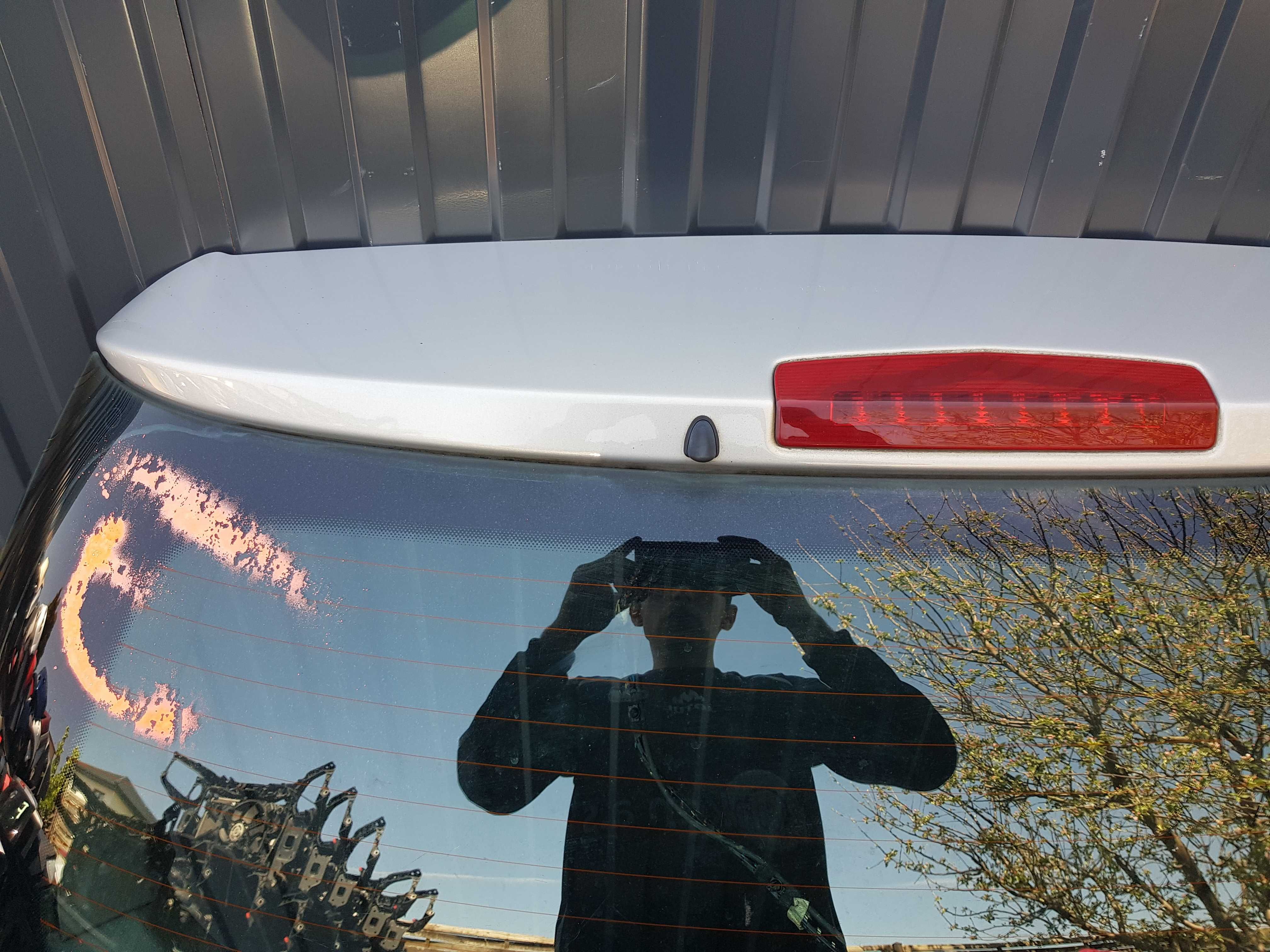 Opel Astra H Kombi Klapa Bagażnika Kolor Z167