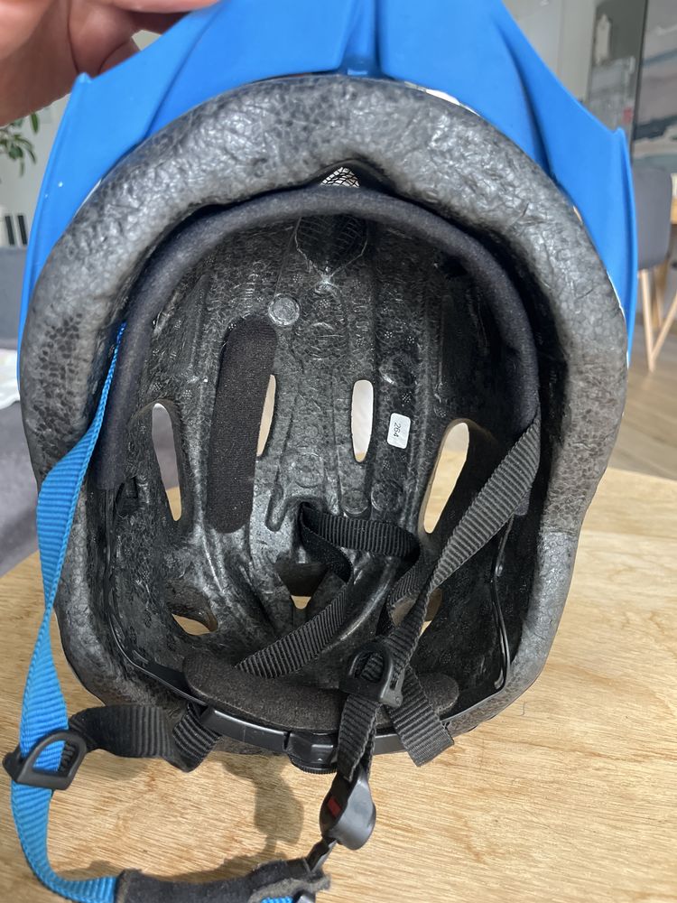 Kask rowerowy Uvex dla chłopca