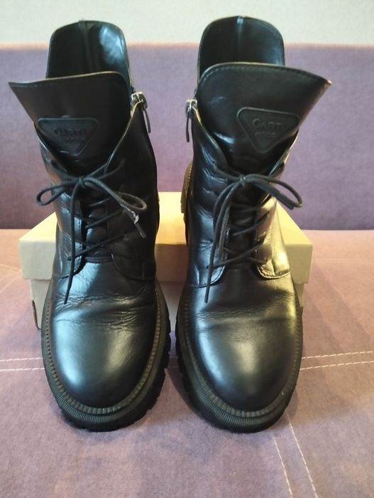 Зимові шкіряні ботінки розмір 39-40