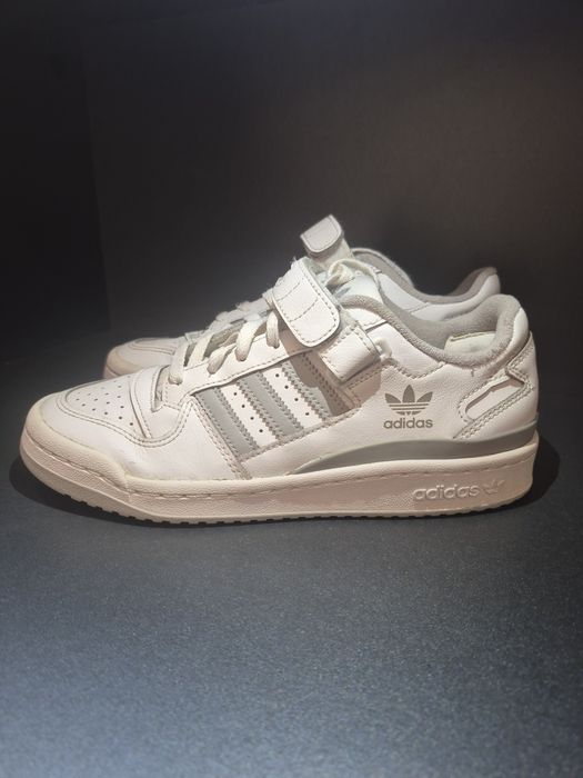 Жіночі кросівки Аdidas Forum Low(Оригінал-Б/У)39-24,5см