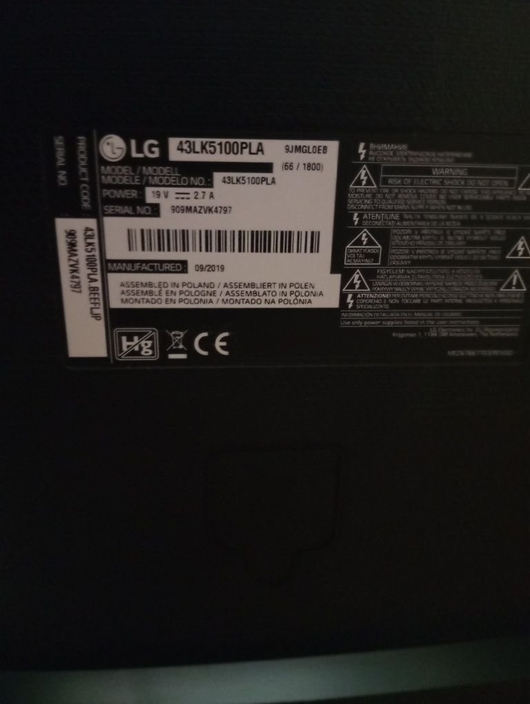 Телевизор  LG 43 дюйма