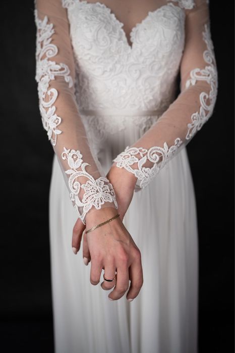 Piękna suknia ślubna