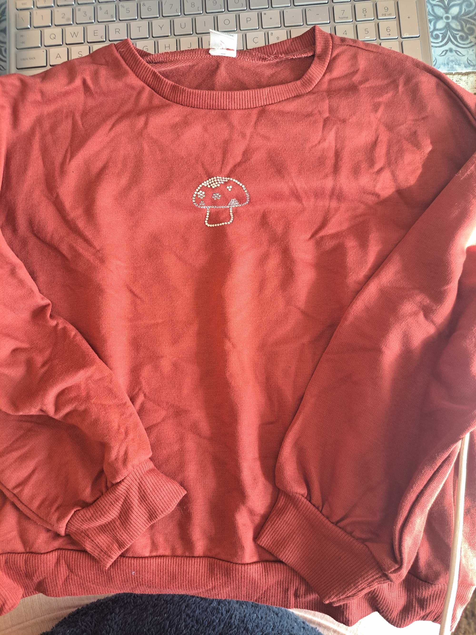 Varias peças de roupa a 1 € cada