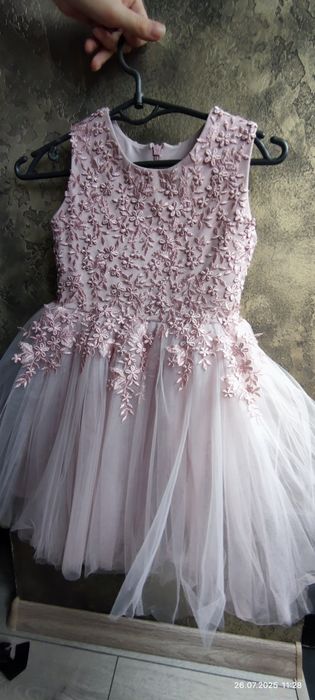 Плаття для випускного в дитячий садок