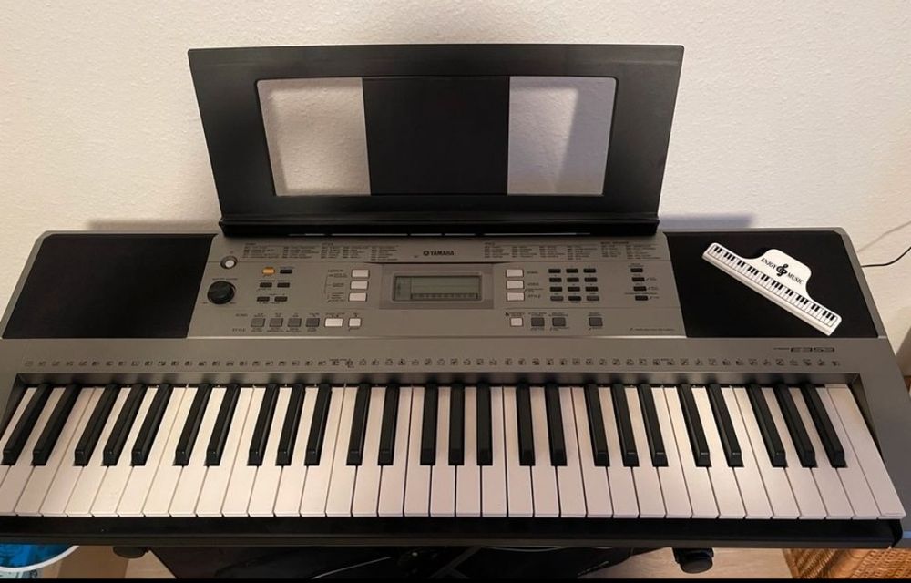 Синтезатор Yamaha PSR E353 + чохол в подорунок