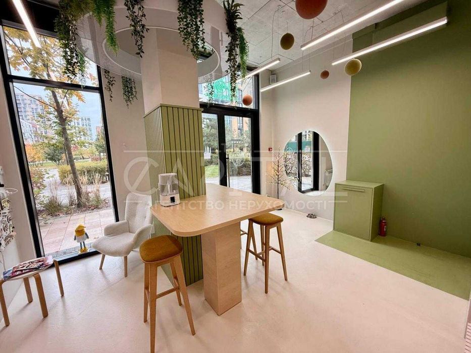 Діюча кав’ярня у центрі Києва — готовий бізнес, заходь і працюй