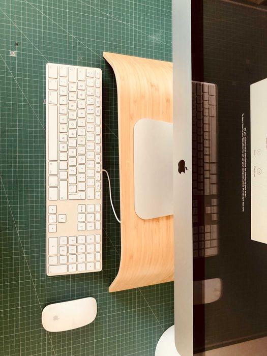 iMac 27'' (late 2009)