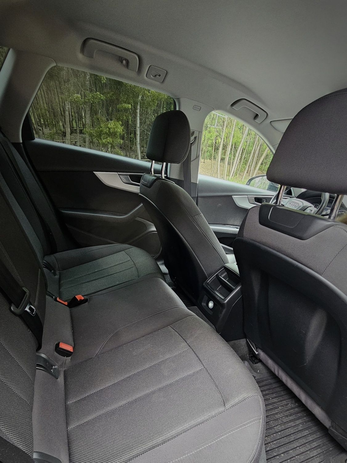 Audi A4 Avant b9 2.0 Tdi 150cv